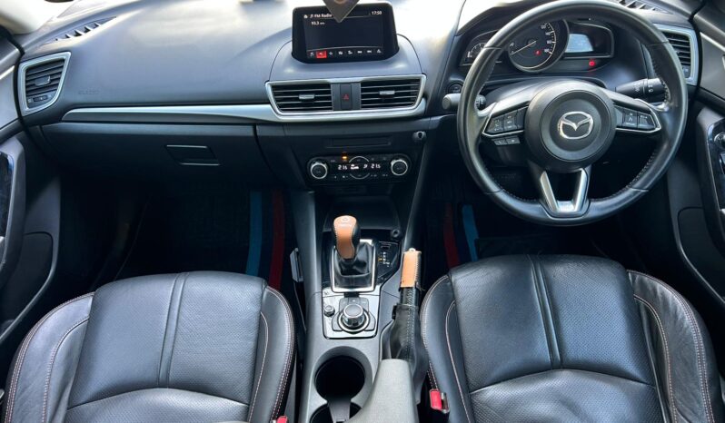 
								Mazda Axela Diesel 1.5A full									
