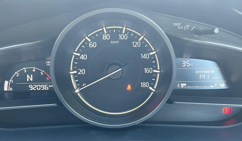 
								Mazda Axela Diesel 1.5A full									