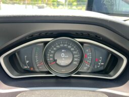 
										Volvo V40 T2 full									