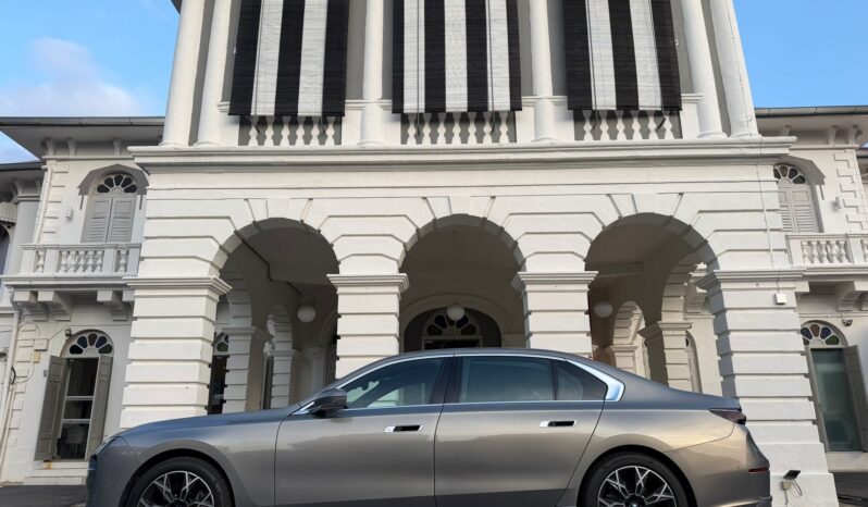
								BMW 7 Series 735i Mild Hybrid sDrive Pure Excellence full									