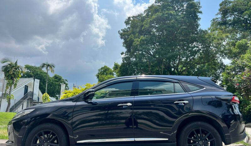 
								Toyota Harrier Turbo 2.0A M full									