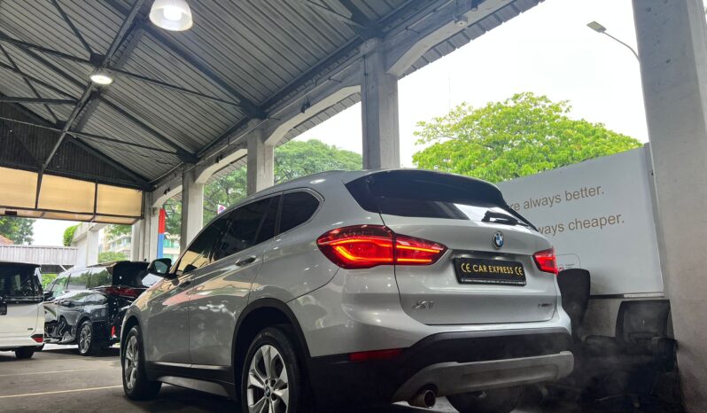 
								BMW X1 sDrive18i xLine full									