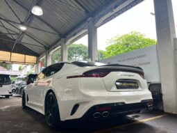 
										Kia Stinger 2.0A Sunroof full									