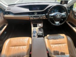 
										Lexus ES250 Luxury Sunroof full									