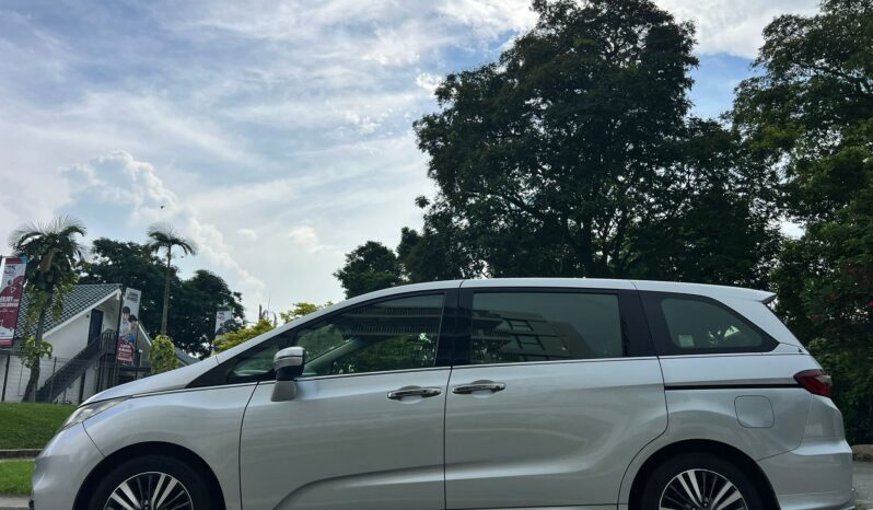
								Honda Odyssey 2.4A EXV-S Sunroof full									