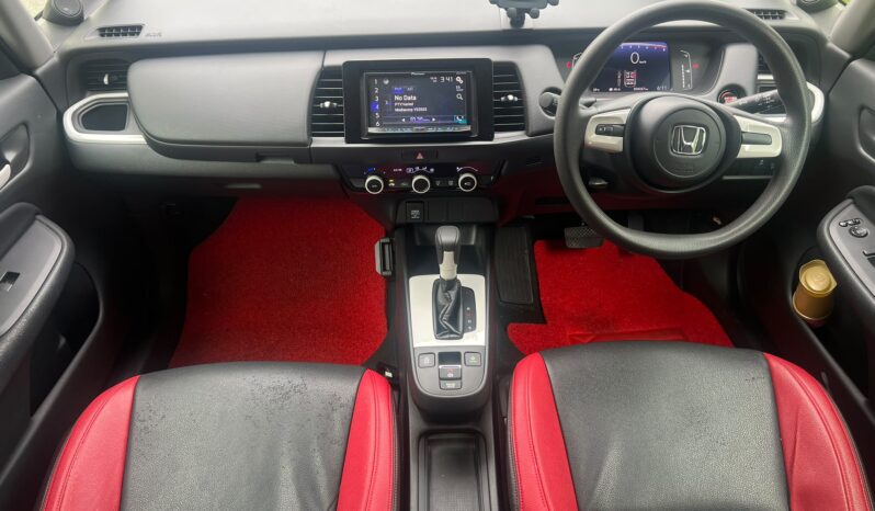 
								Honda Fit 1.3A full									