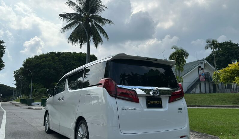 
								Toyota Alphard Hybrid 2.5A X full									