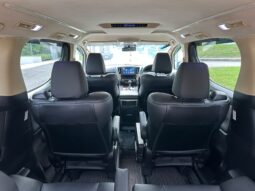 
										Toyota Alphard Hybrid 2.5A X full									