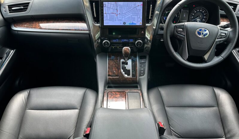 
								Toyota Alphard Hybrid 2.5A X full									