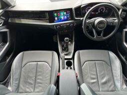 
										Audi A1 Sportback 1.0A TFSI S-tronic S-Line full									