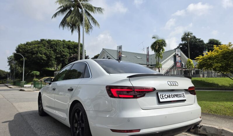 
								Audi A4 2.0A TFSI S-tronic full									