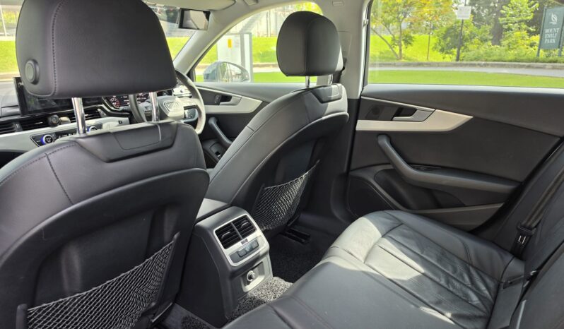 
								Audi A4 2.0A TFSI S-tronic full									